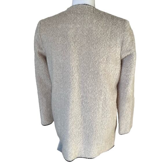 Forever 21 Jacket Size M Ivory Black Trim Full Zip Furry Fuzzy Teddy Longline - Picture 6 of 10